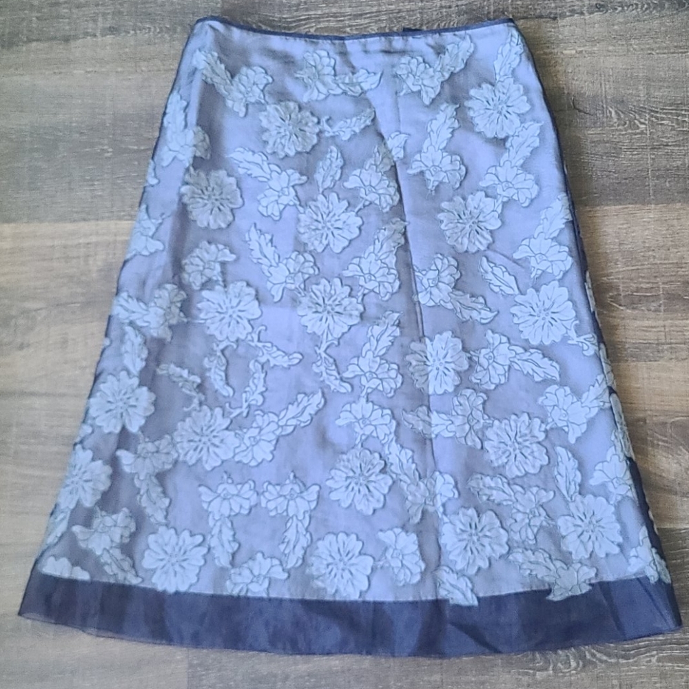 Saja Anthropolgie purple silk floral A Line skirt. Sz 10